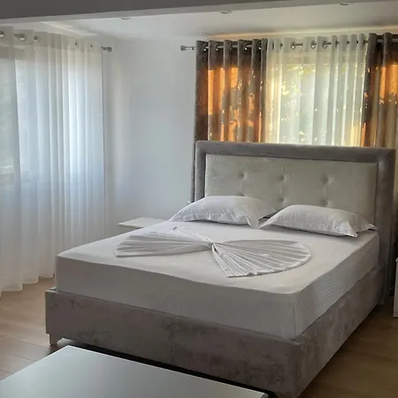 Apartment Erdi's Sarande